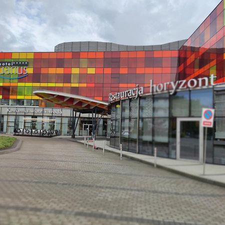 Apartament Przy Hotelu Aquarius Kołobrzeg Exterior foto