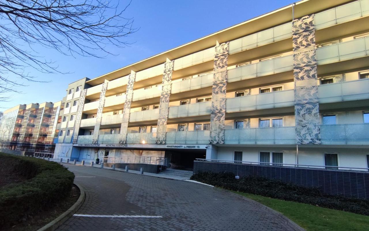 Apartament Przy Hotelu Aquarius Kołobrzeg Exterior foto